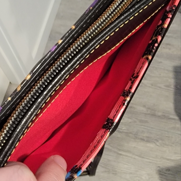 Dooney & Bourke Small Multi-Color Crossbody Purse - Picture 11 of 13